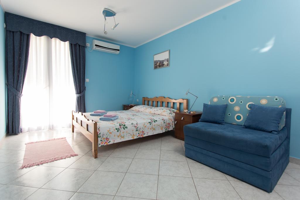 Djurovic Apartments Montenegro Kotor Bagian luar foto