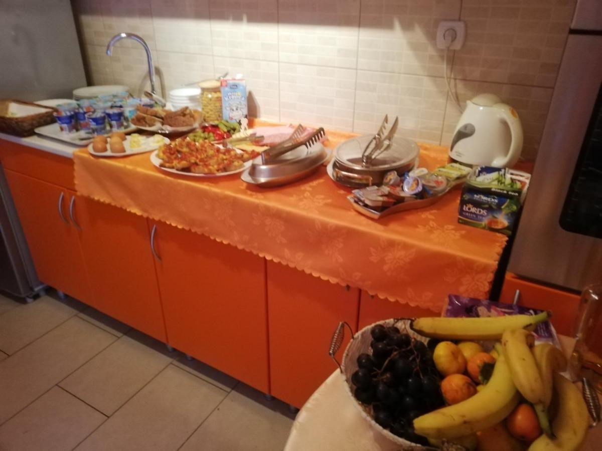 Djurovic Apartments Montenegro Kotor Bagian luar foto